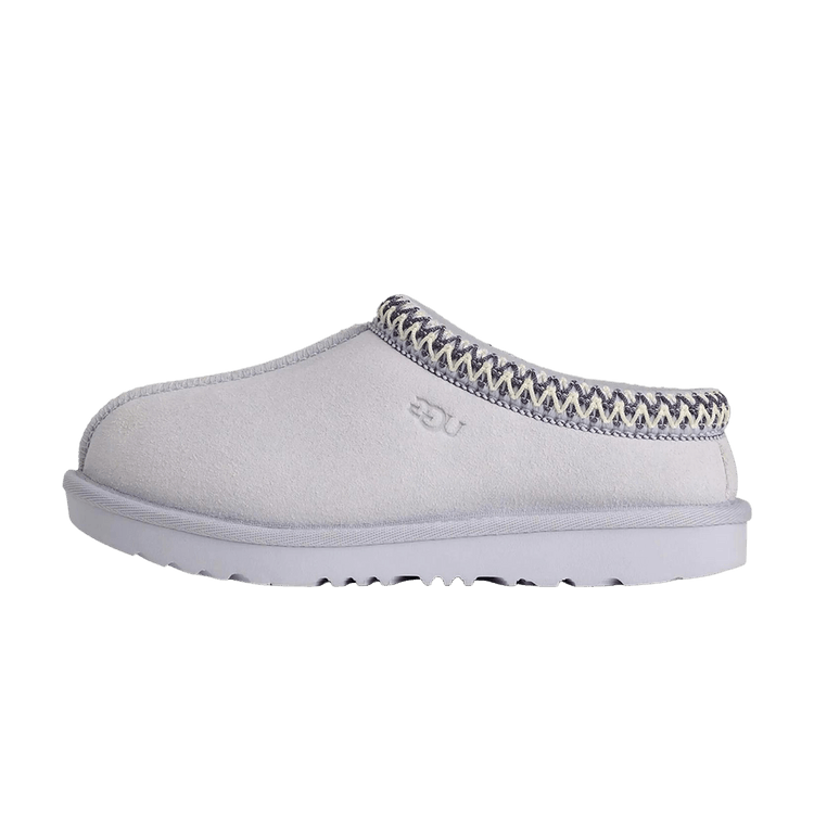 UGG Tasman II Slipper Misty Wisteria Kids, zijaanzicht met suèdeleerbekleding en gebreide boordafwerking in lila tinten