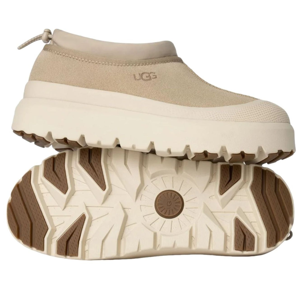 UGG Tasman Weather Hybrid Slipper zoolprofiel met groef- en noppen-patroon en bruine accenten