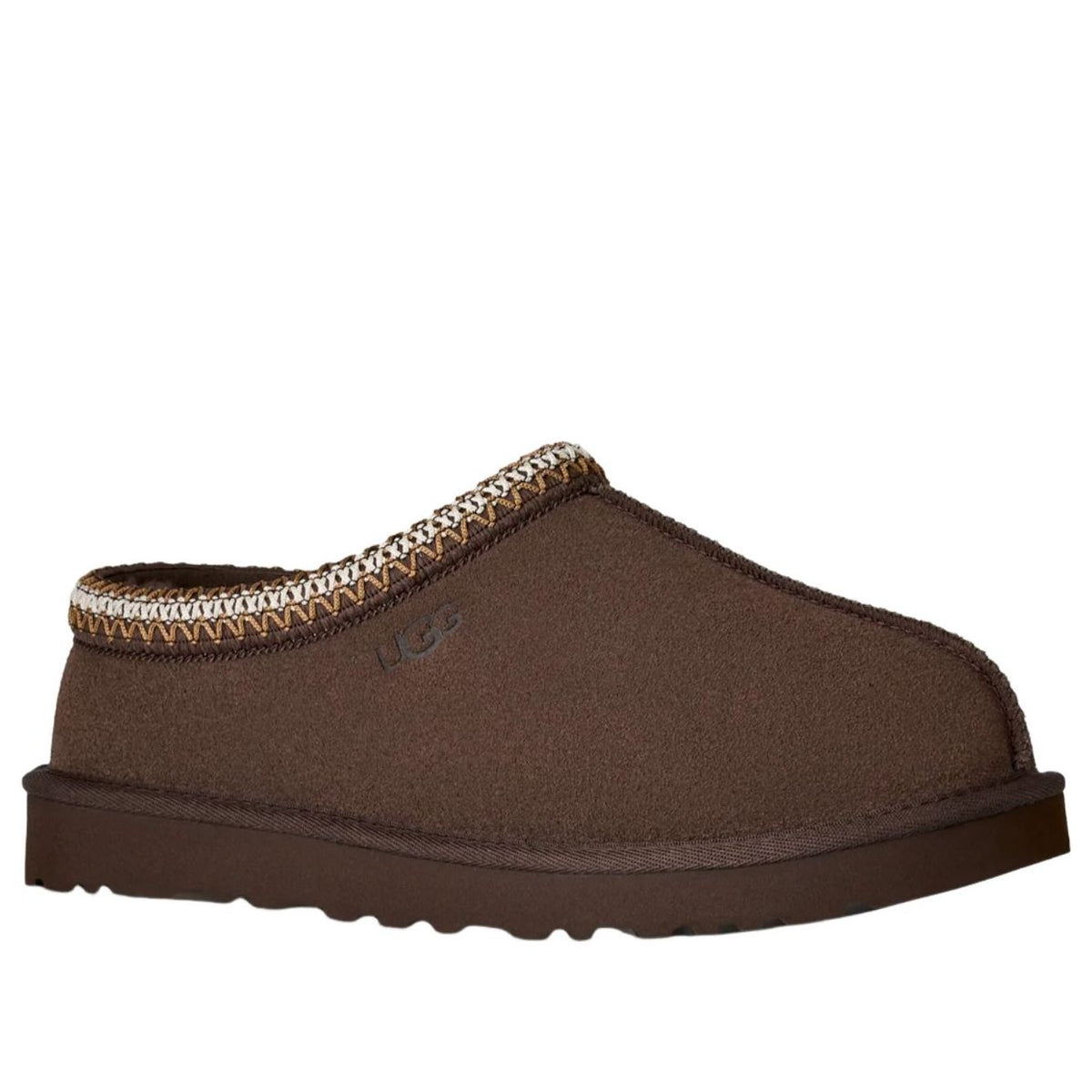 UGG Tasman II Slipper Dusted Cocoa, driekwart aanzicht met zichtbare binnenvoering in bruin fleece