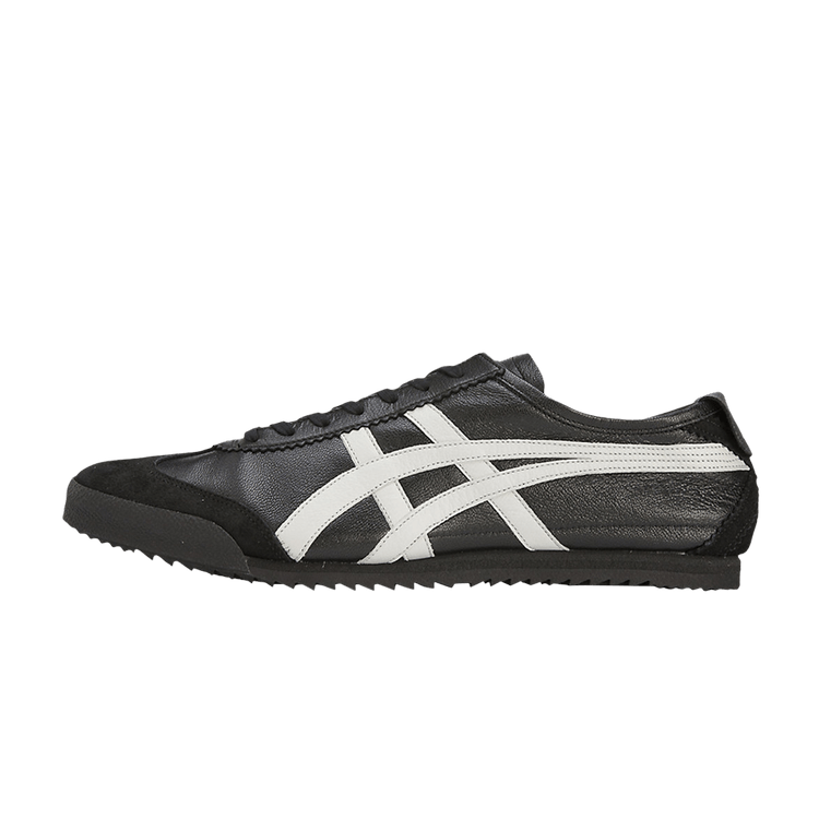 Onitsuka Tiger Mexico 66 Deluxe NM Black White, zijaanzicht met zwart leer en wit gestreept logo op de zijkant