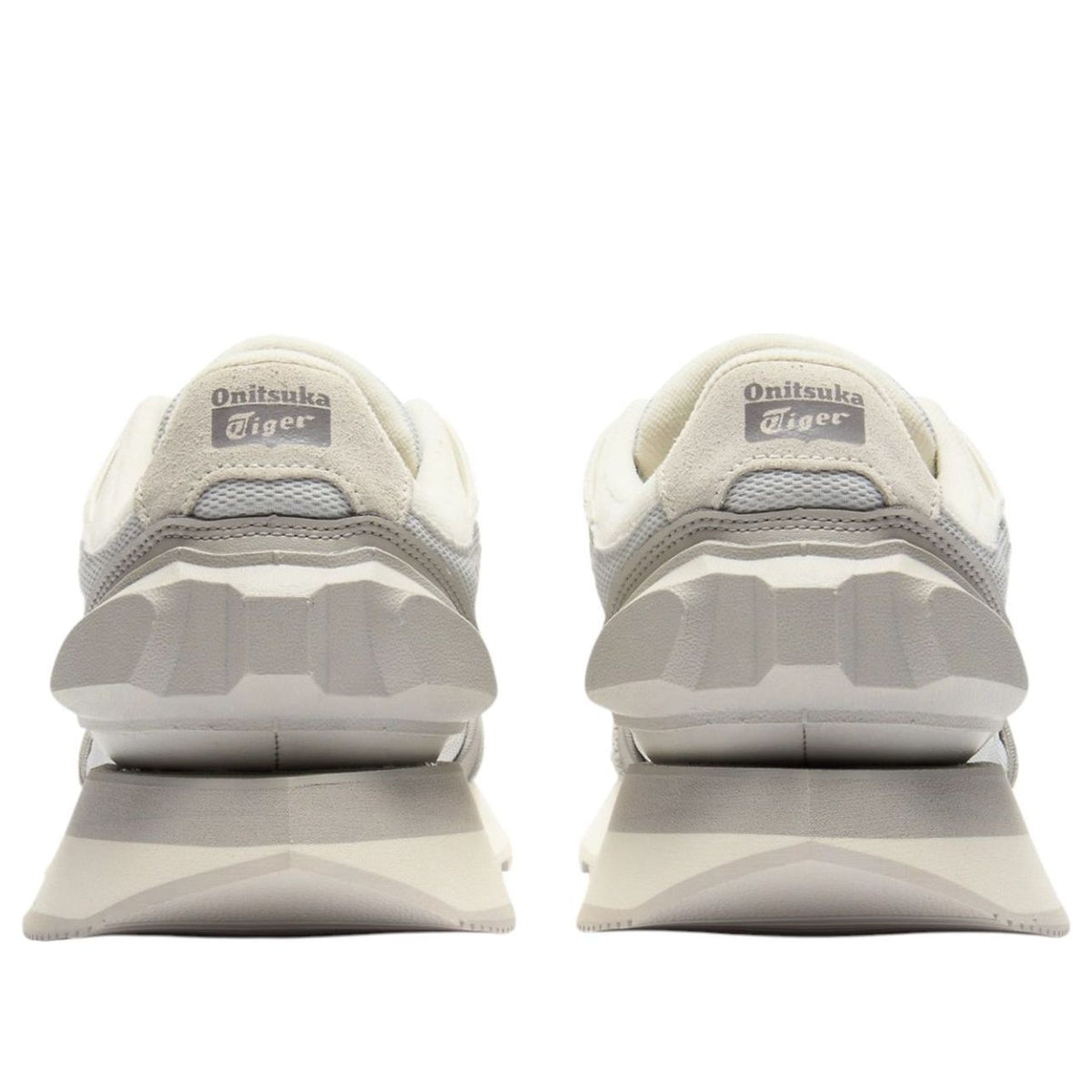 Onitsuka Tiger Moage CO Glacier Grey Off-White, achteraanzicht mondingdetail met merklabel