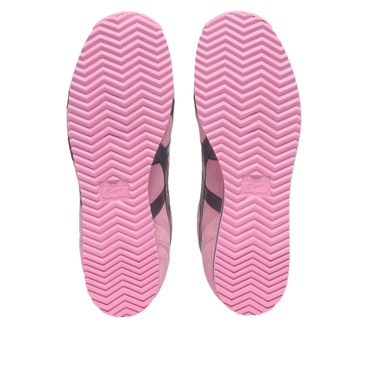 Onitsuka Tiger Tiger Corsair Prism Pink Indigo Navy zoolprofiel toont gestippelde rubberzeegolf patroon