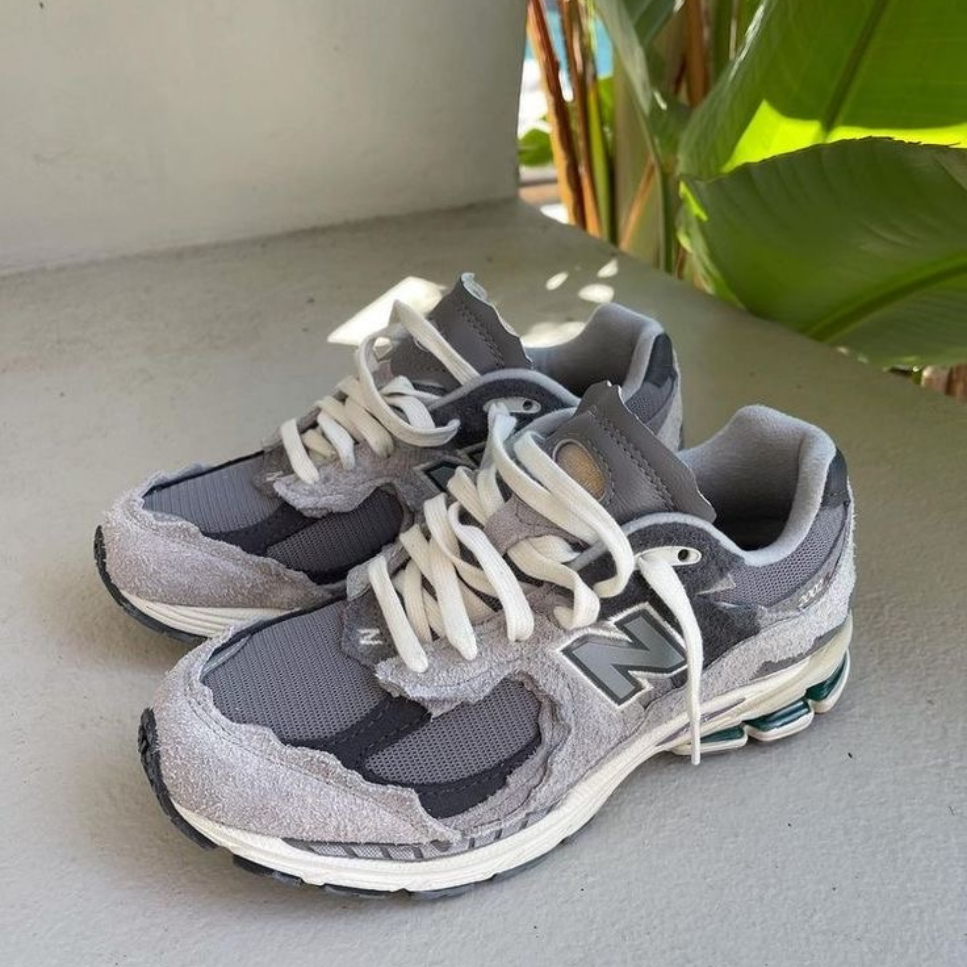 NEW BALANCE 2002R PROTECTION PACK RAIN CLOUD