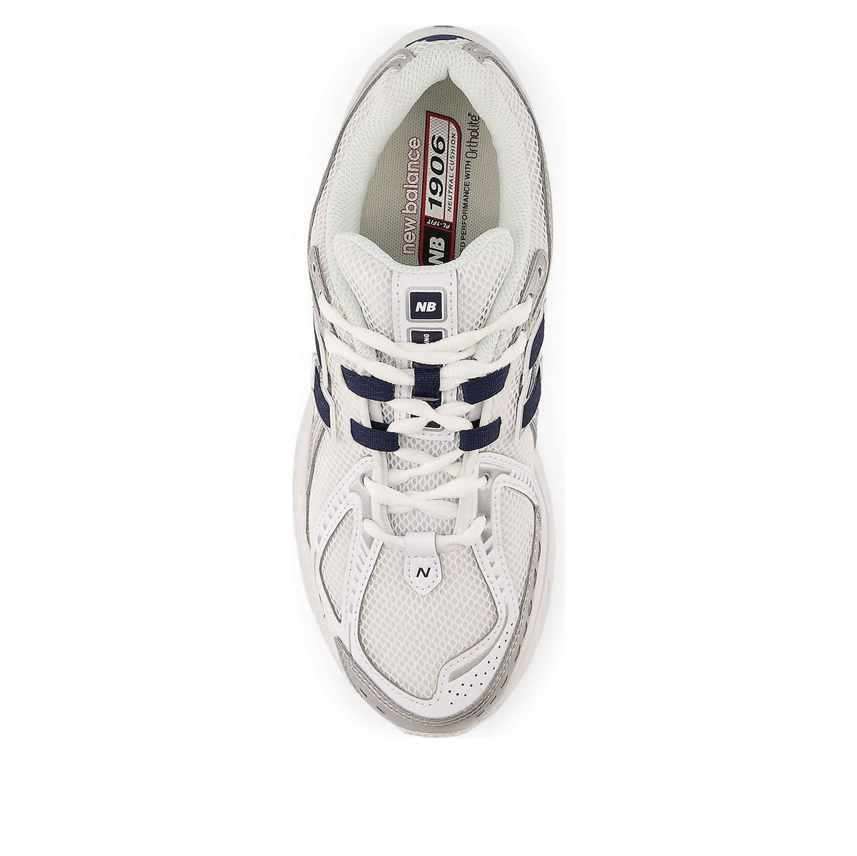 New Balance 1906R White Navy Silver Metallic, bovenaanzicht toont witte veters, donkerblauwe strepen en N-logo