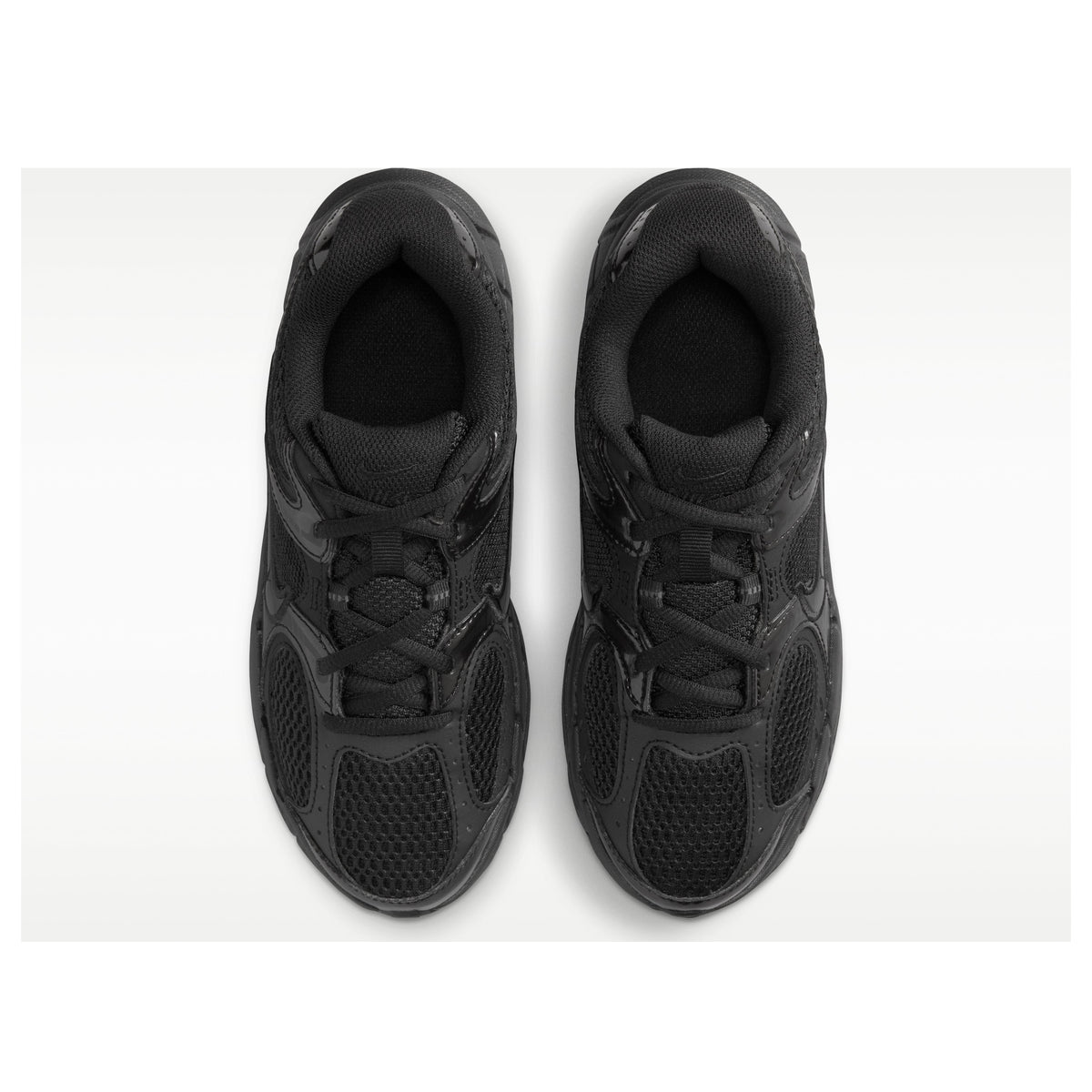 Nike V5 RNR Triple Black (GS)