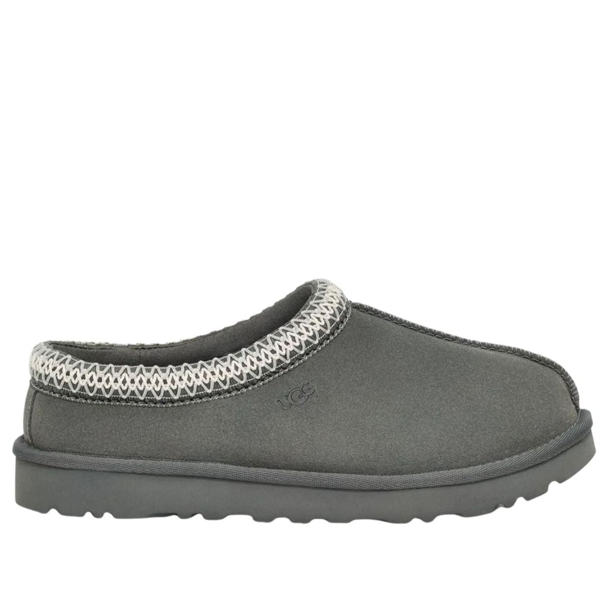 UGG Tasman Slipper Rainstorm, vooraanzicht met grijs suède, gebreide halsbinding en massieve zool