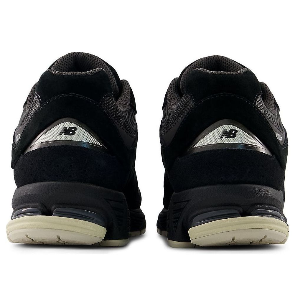 New Balance 2002R Black Timber Wolf White
