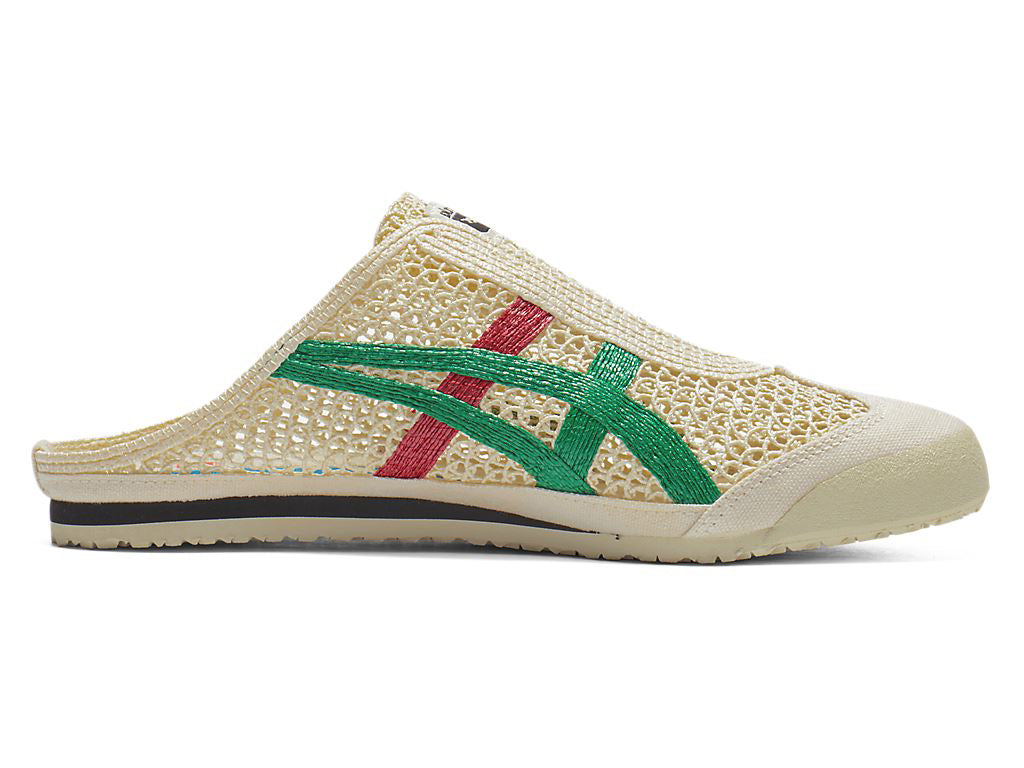 Onitsuka Tiger Mexico 66 Sabot Cream Kale driekwart aanzicht, gebreid materiaal met groene streep en rode details