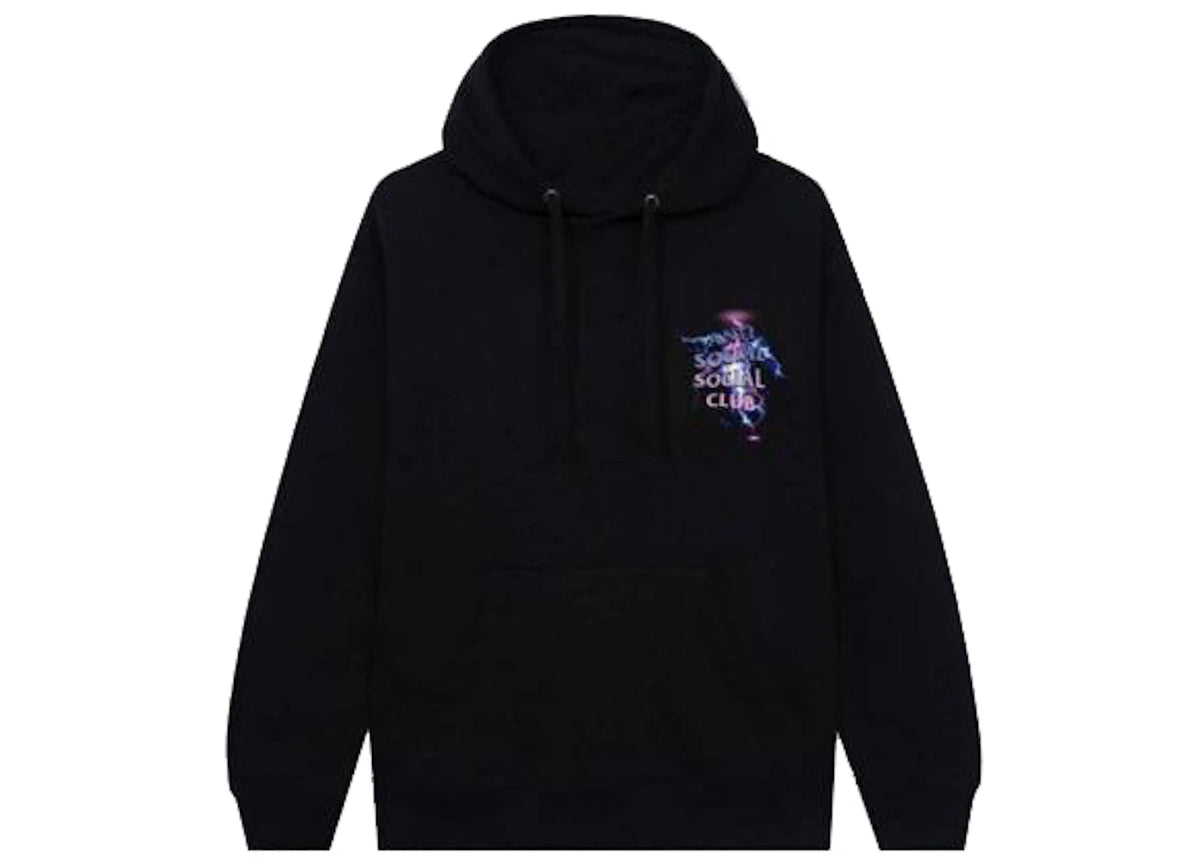 Anti Social Social Club Bolt From The Blue Hoodie Black, vooraanzicht met klein bliksemlogo op de borst en zwarte trekkoorden