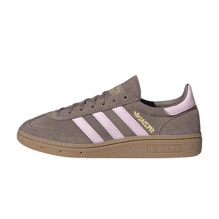adidas Handball Spezial Trace Brown Clear Pink (GS) zijaanzicht met grijsbruine nubuck, roze strepen en gumzool