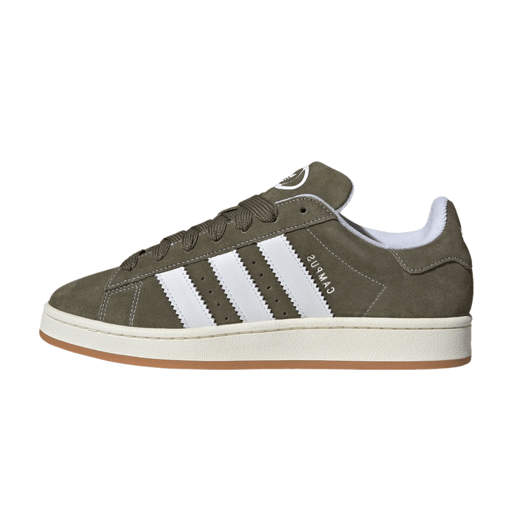 adidas Campus 00s Olive Strata White Gum, zijaanzicht met olijfgroen suède, witte strepen en gumzool