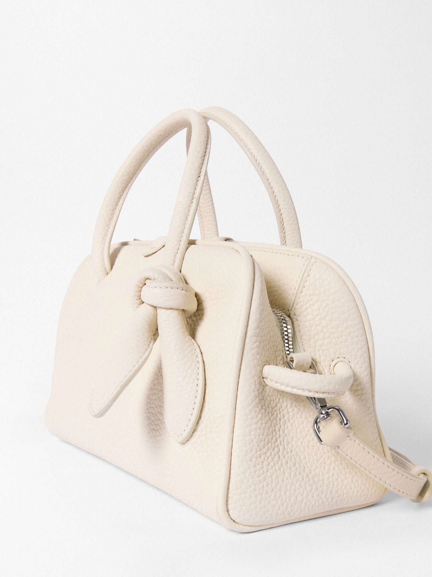 Jacquemus Le Petit Turismo Light Ivory