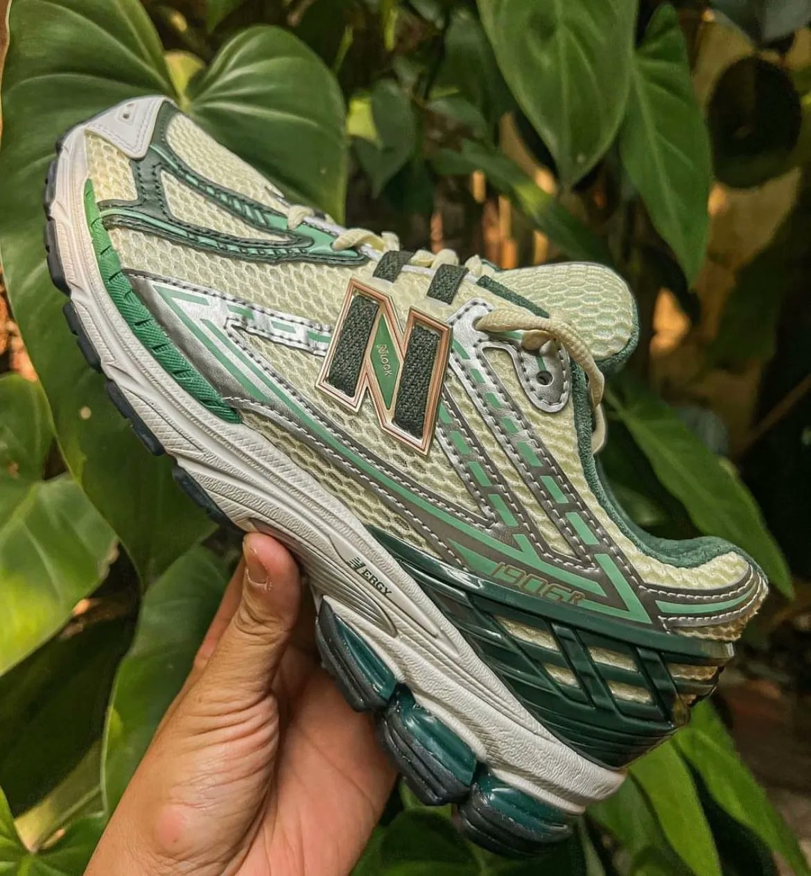 New Balance 1906R Aime Leon Dore Green
