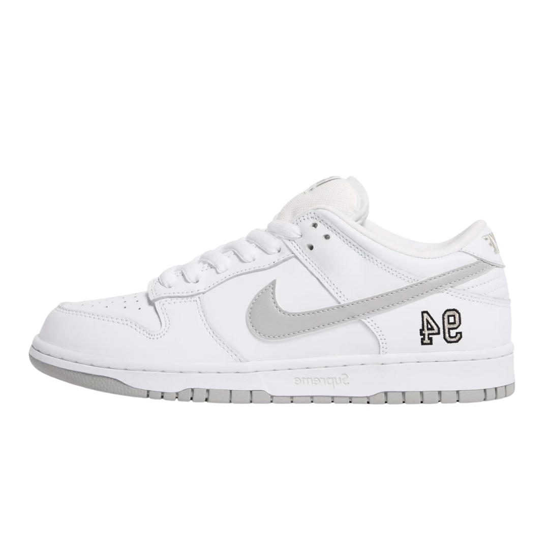 Nike x Supreme Dunk Low