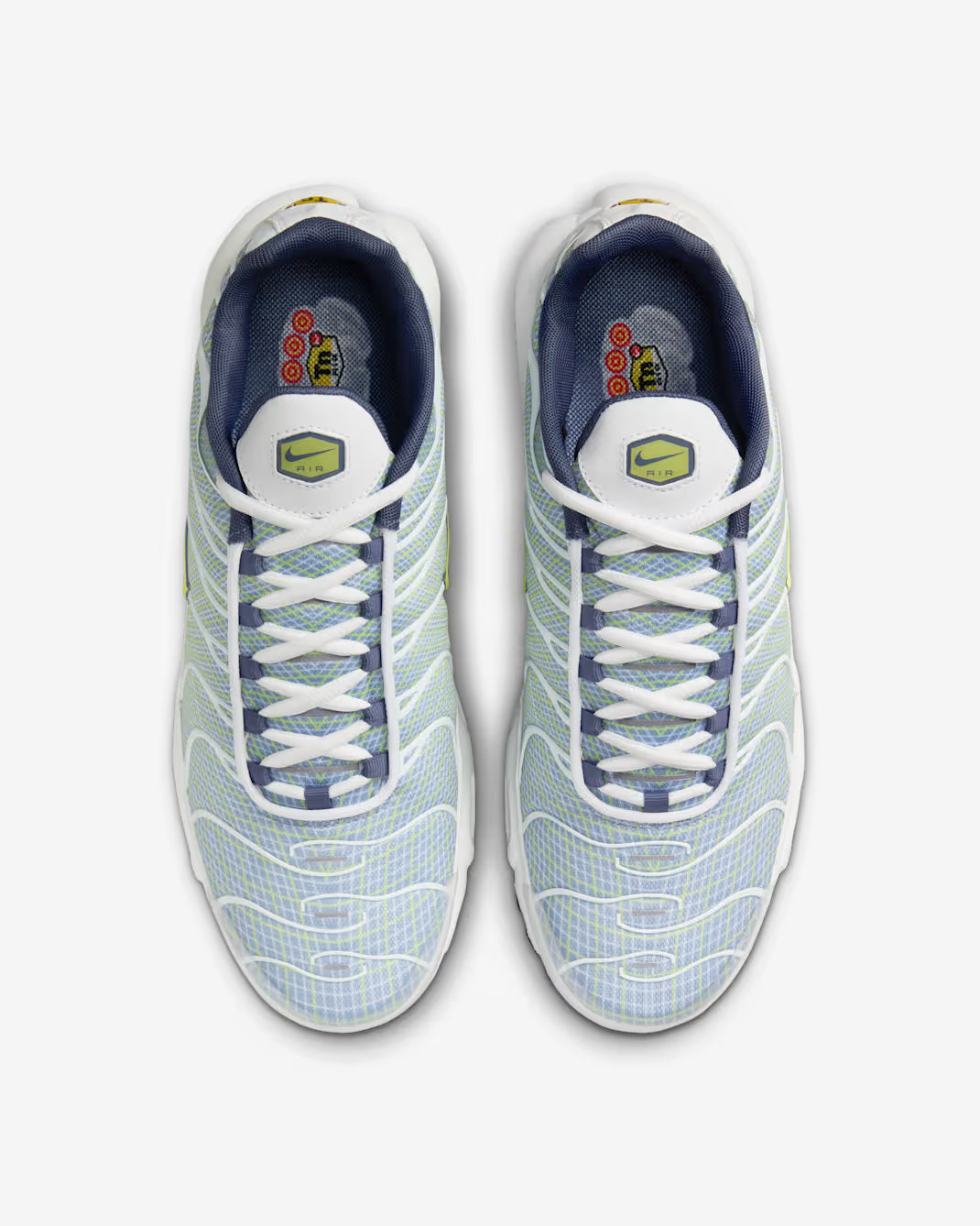 Nike Air Max Plus
Pebble Grey Lime