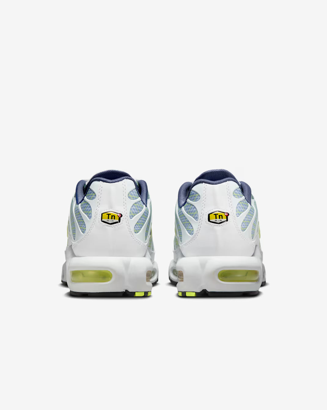 Nike Air Max Plus
Pebble Grey Lime