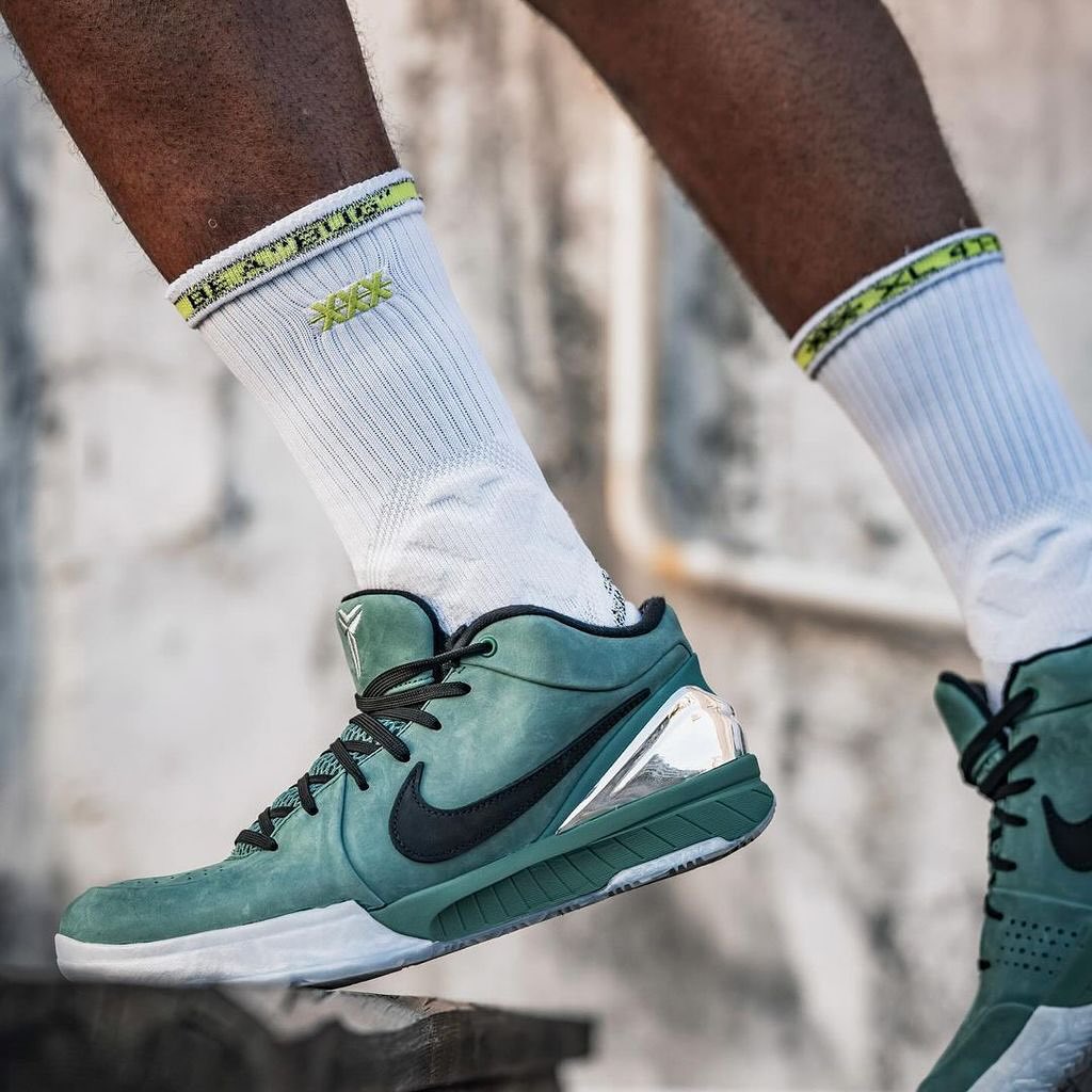 Nike Kobe 4 Protro Girl Dad