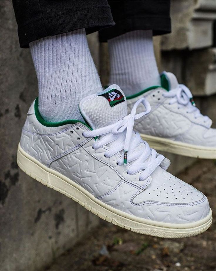 Nike SB Dunk Low Ben-G
