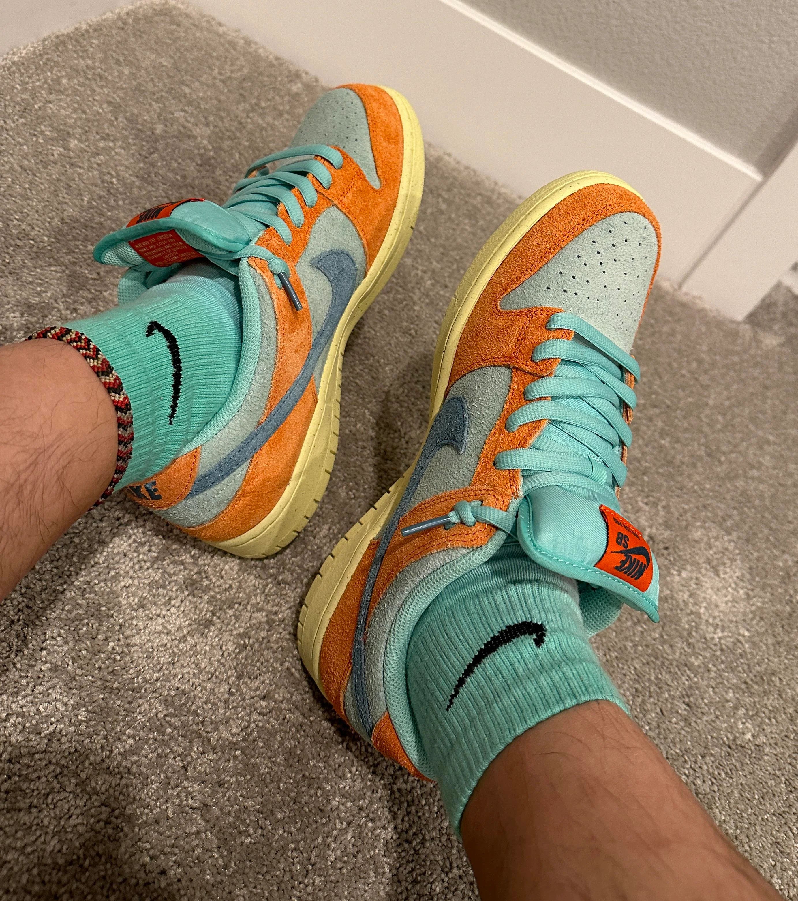 Nike SB Dunk Low Orange Emerald Rise