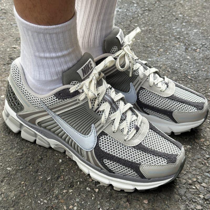 Nike Zoom Vomero 5 Iron Ore Flat Pewter