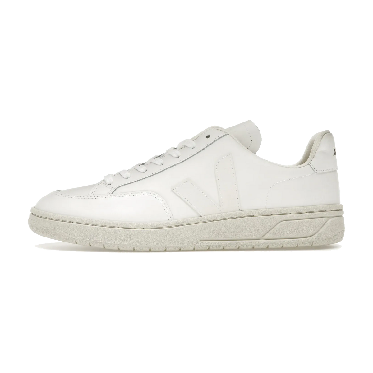 Veja V-12 Leather Full White