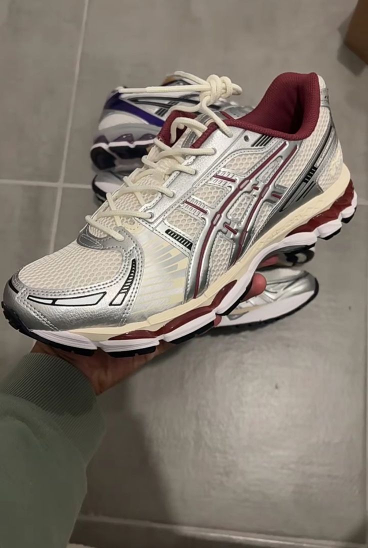 ASICS Gel-Kayano 12.1 Silver Burgundy