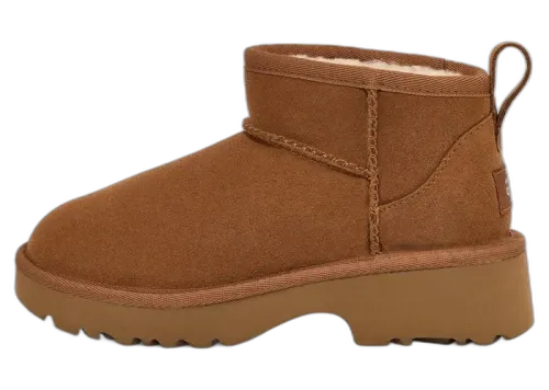 UGG Classic Ultra Mini New Heights Boot Chestnut, zijaanzicht bruine suède boot met dikke zool
