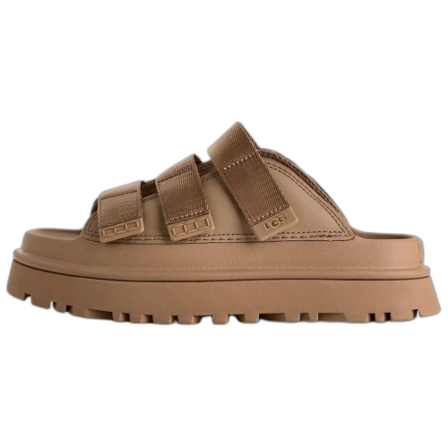 UGG GoldenGlow Slide Dark Sand, zijaanzicht van de sandaal in beige met bandjes en chunky zool