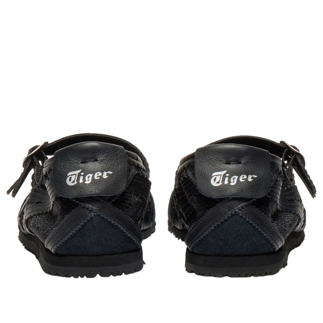Onitsuka Tiger Mexico 66 TGRS Jacquard Mesh Black, achteraanzicht met Tiger logo op hiel