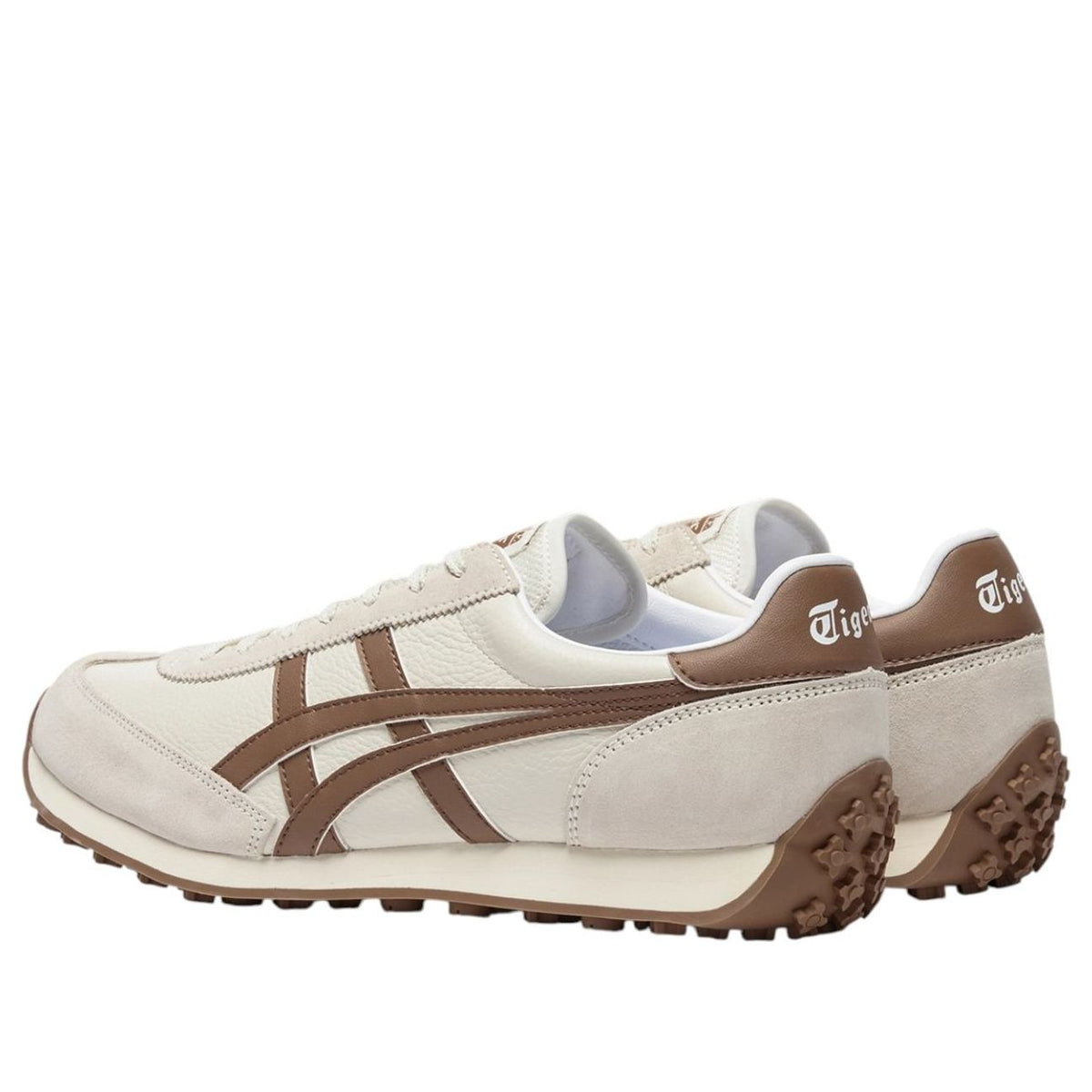 Onitsuka Tiger EDR 78 achteraanzicht, bruine hielkap met Tiger branding en studs