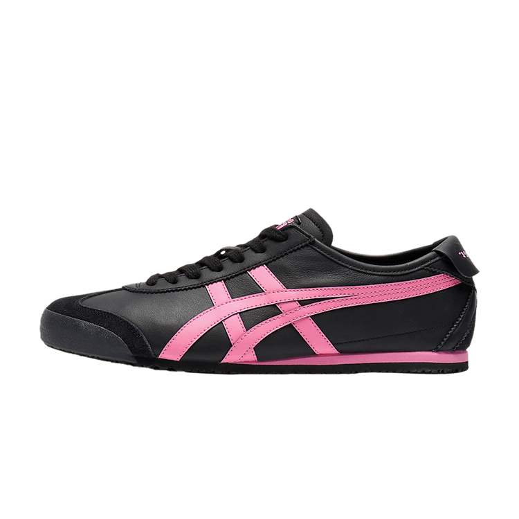 Onitsuka Tiger Mexico 66 Black Dragon Fruit, zijaanzicht met zwart leer en roze strepen op de zijkant