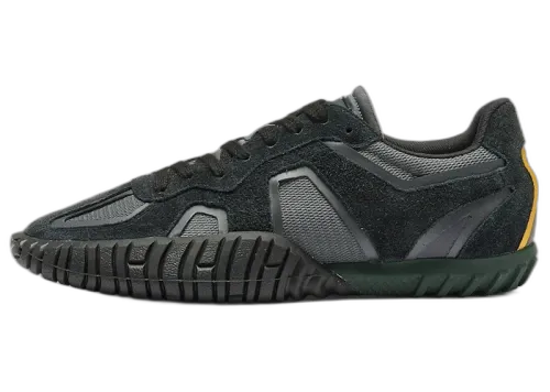 Onitsuka Tiger Duck Tiger Black Graphite Grey zijaanzicht met zwart suède, grijze mesh en gele accentstreep op zool