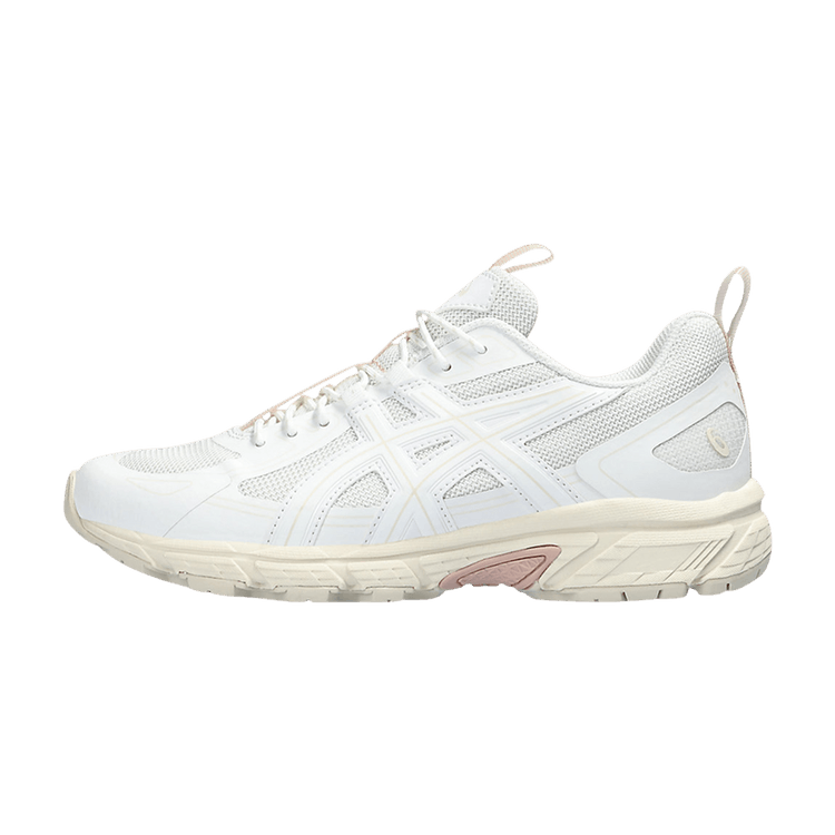 ASICS Gel-Venture 6 NS White White, zijaanzicht van de witte sneaker met mesh, creme zool en roze accent