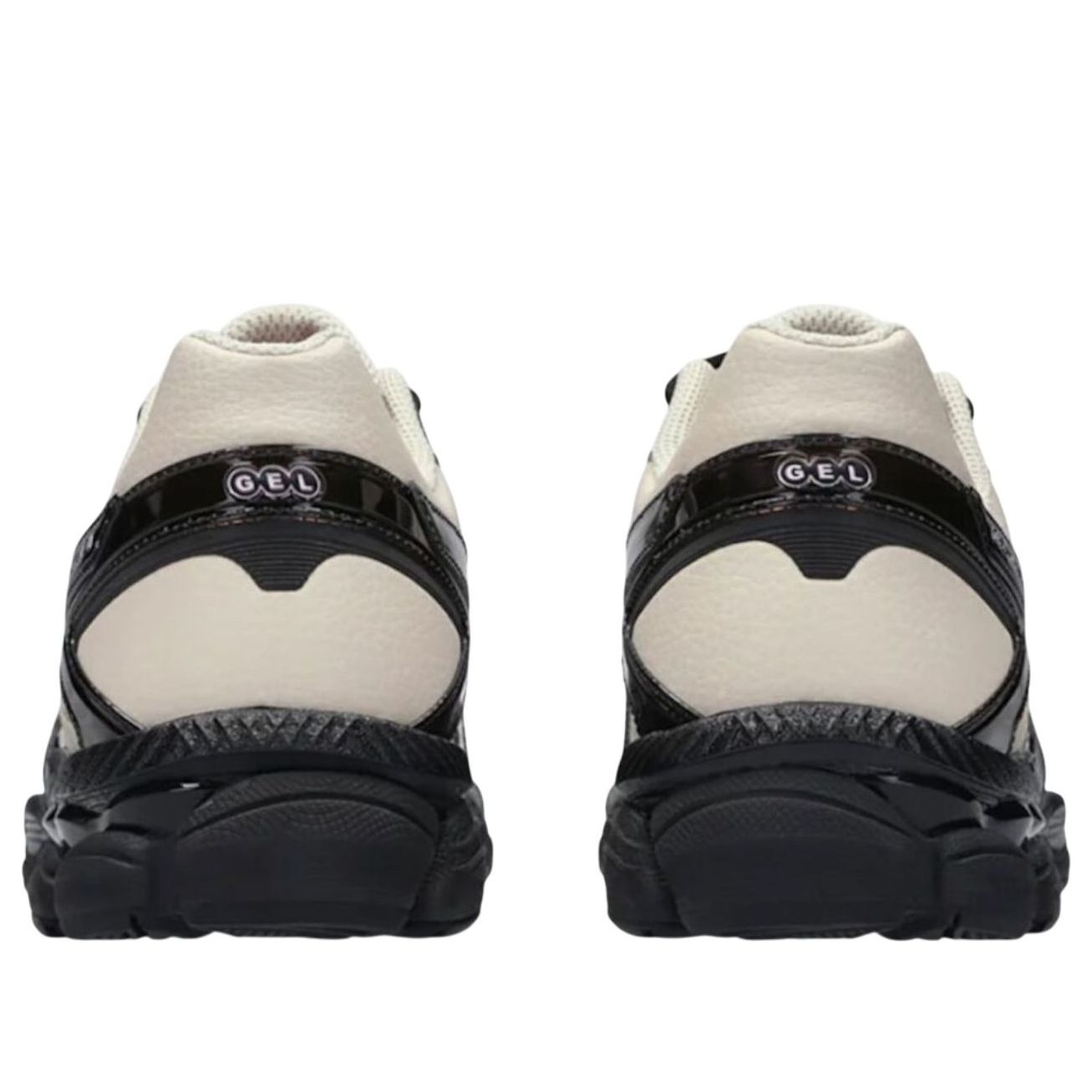 ASICS Gel-Cumulus 16 Finesse Desert Rose