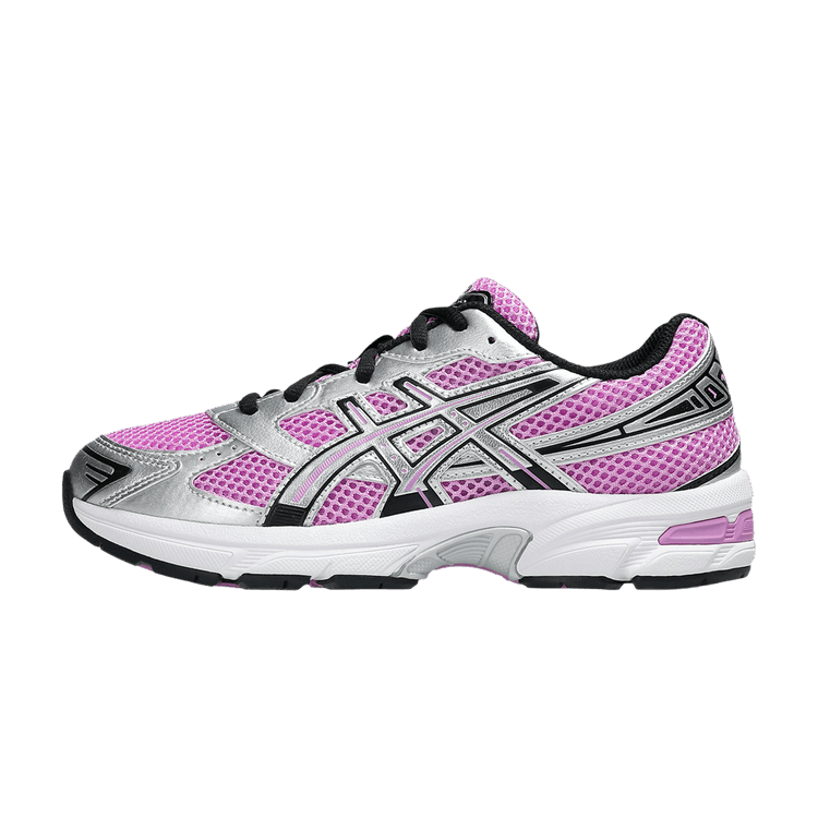 ASICS Gel-1130 Lavender Glow Pure Silver (GS) zijaanzicht met roze mesh, zilverkleurige overlays en witte zool