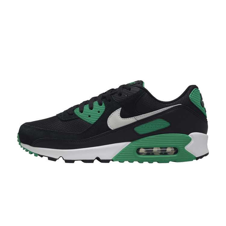 Nike Air Max 90 Black Stadium Green, zijaanzicht met zwart mesh, wit swoosh en groen Air Max zool