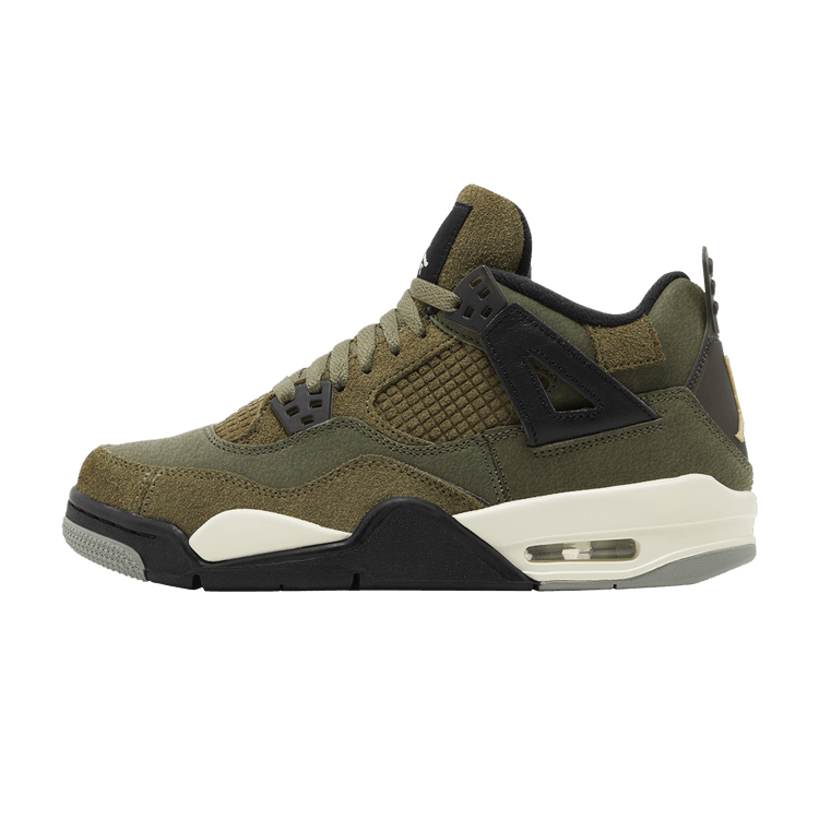 Jordan 4 Retro SE Craft Medium Olive (GS), zijaanzicht met olijfgroen suède, zwarte accenten en witte zool