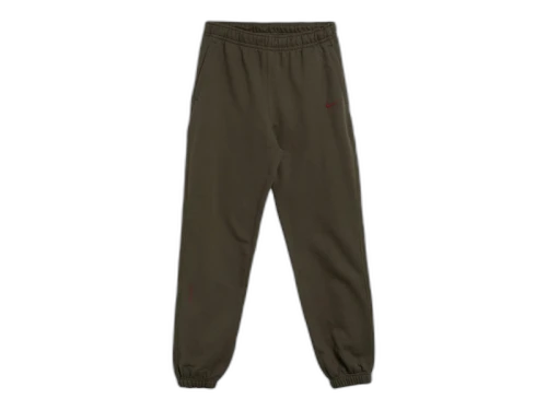Nike x NOCTA Fleece Relaxed Track Pant Cargo Khaki, vooraanzicht van de kaki broek met elastische taille en manchetten