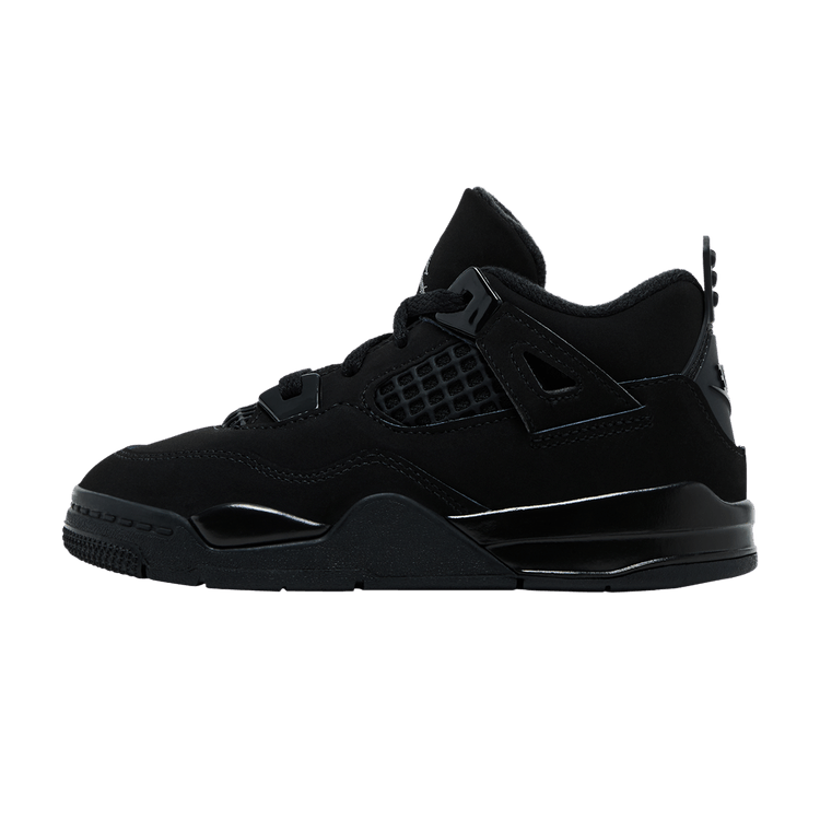 Jordan 4 Retro Black Cat (2025) (TD), zijaanzicht met zwart suède en glanzende lakaccenten
