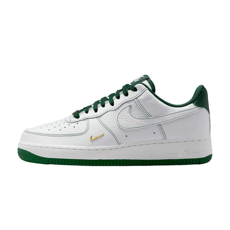 Nike Air Force 1 Low Mini Jewel, zijaanzicht met wit leer en donkergroen detail