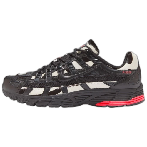 Nike P-6000 Zebra Black Solar Red, zijaanzicht met zwart-wit zebra patroon, rode zool accent