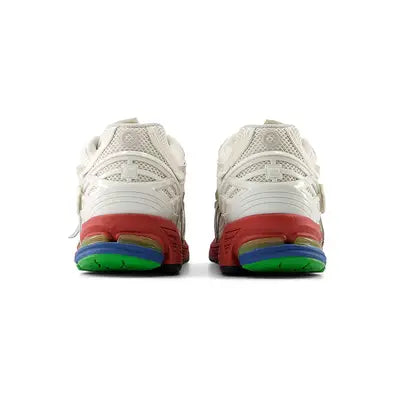 New Balance 1906A Sea Salt Astro Dust