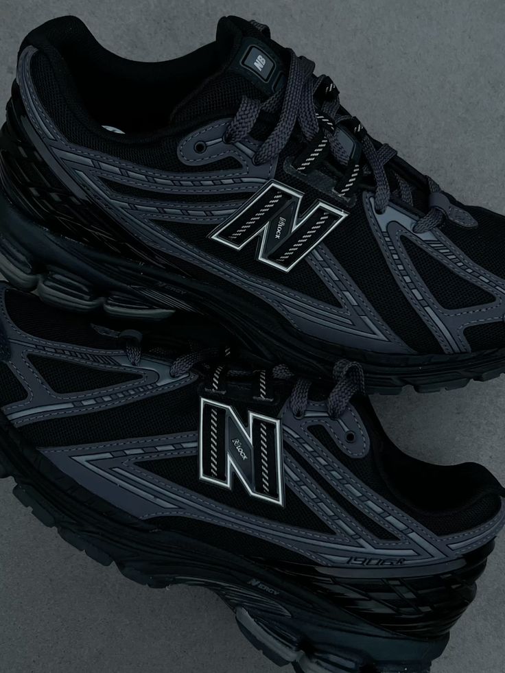 New Balance 1906R Black Phantom