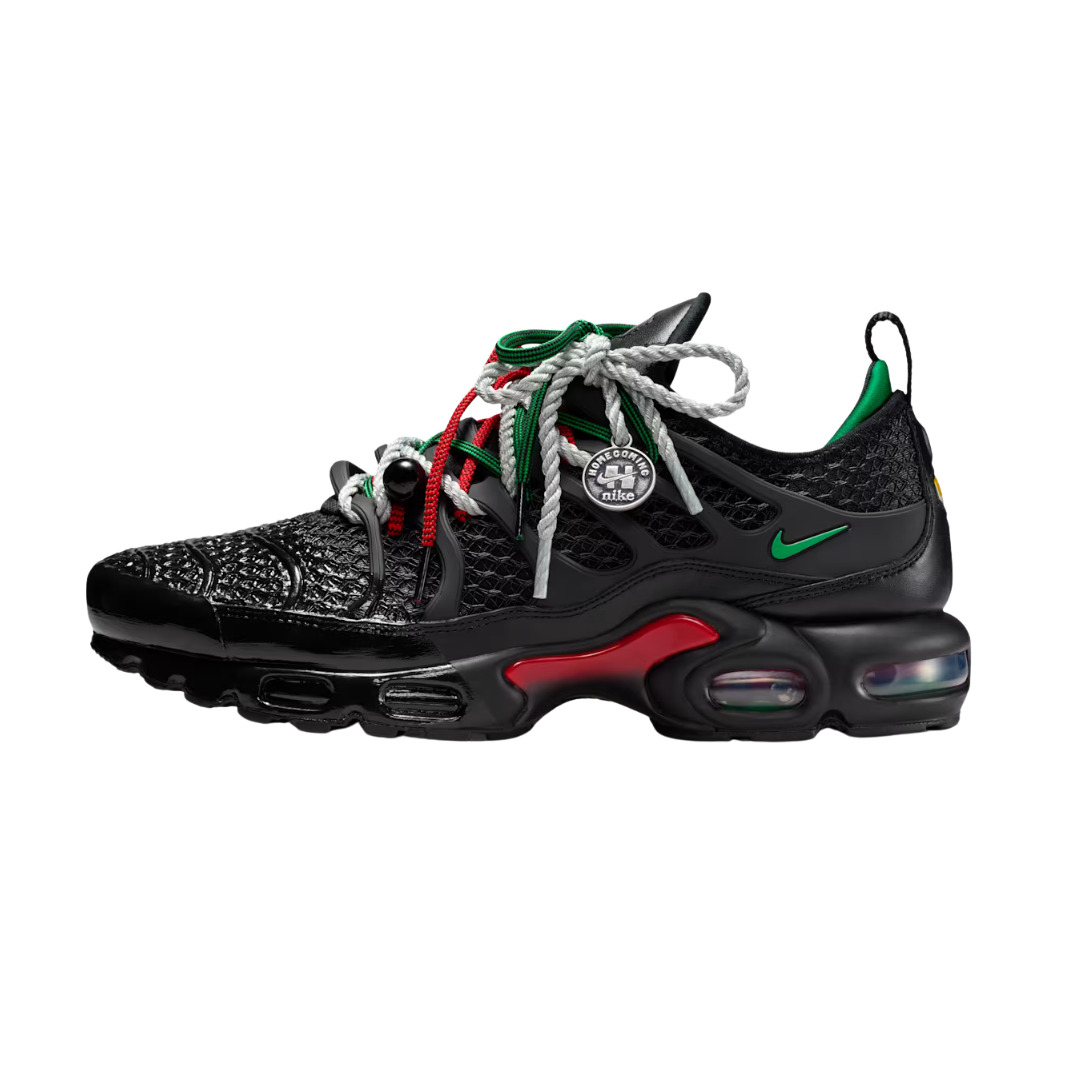 Nike Air Max Plus Homecoming Black