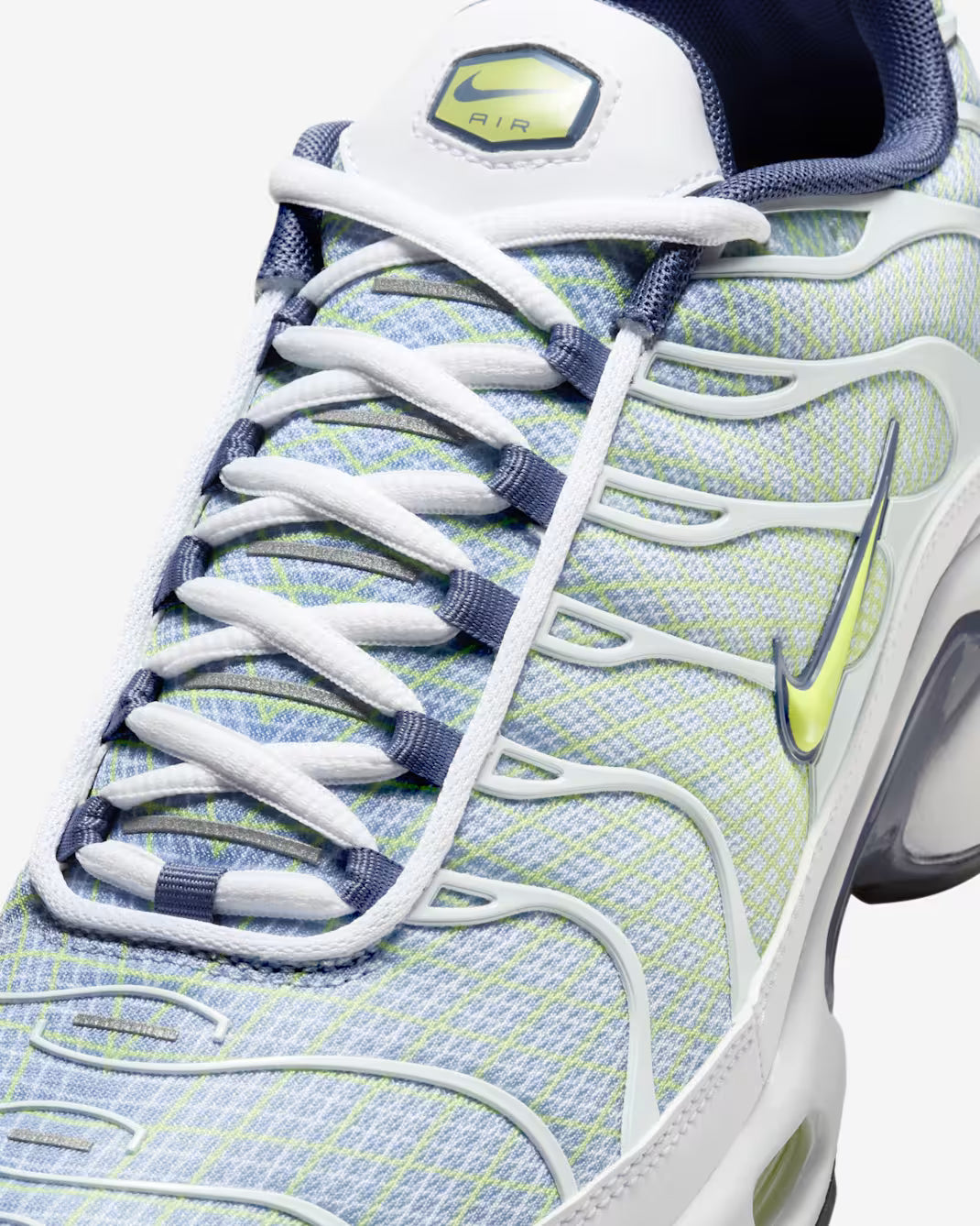Nike Air Max Plus
Pebble Grey Lime