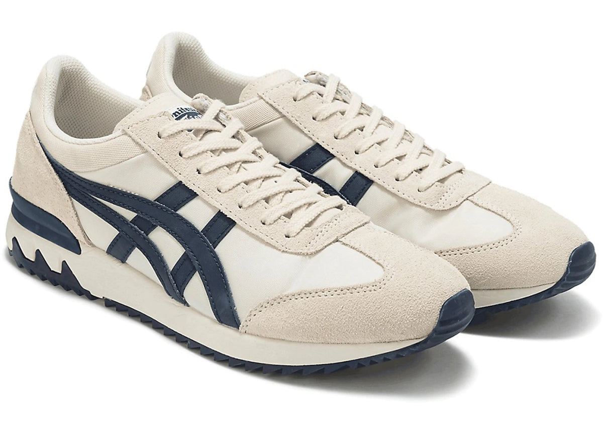 Onitsuka Tiger California 78 EX Birch Peacoat, paar samen vooraanzicht met veters en marinestrepen