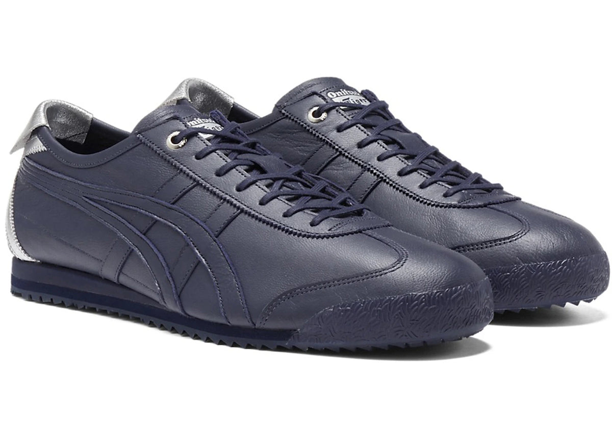 Onitsuka Tiger Mexico 66 SD Midnight Navy Silver, paar samen vooraanzicht met klassieke stipes en zilveren kraagaccenten