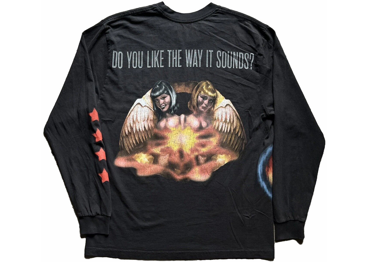 Travis Scott Utopia Circus Maximus 2023 Tour L/S Tee Black, achteraanzicht met engelen-print en tekstdetail