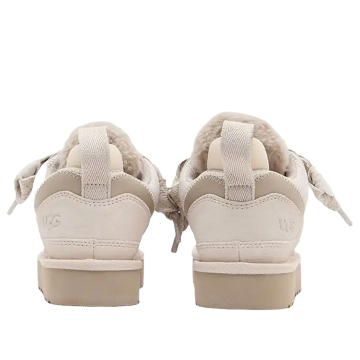 UGG Lowmel Ceramic achteraanzicht met beige hieltab, witte stiksels en stevige platformzool